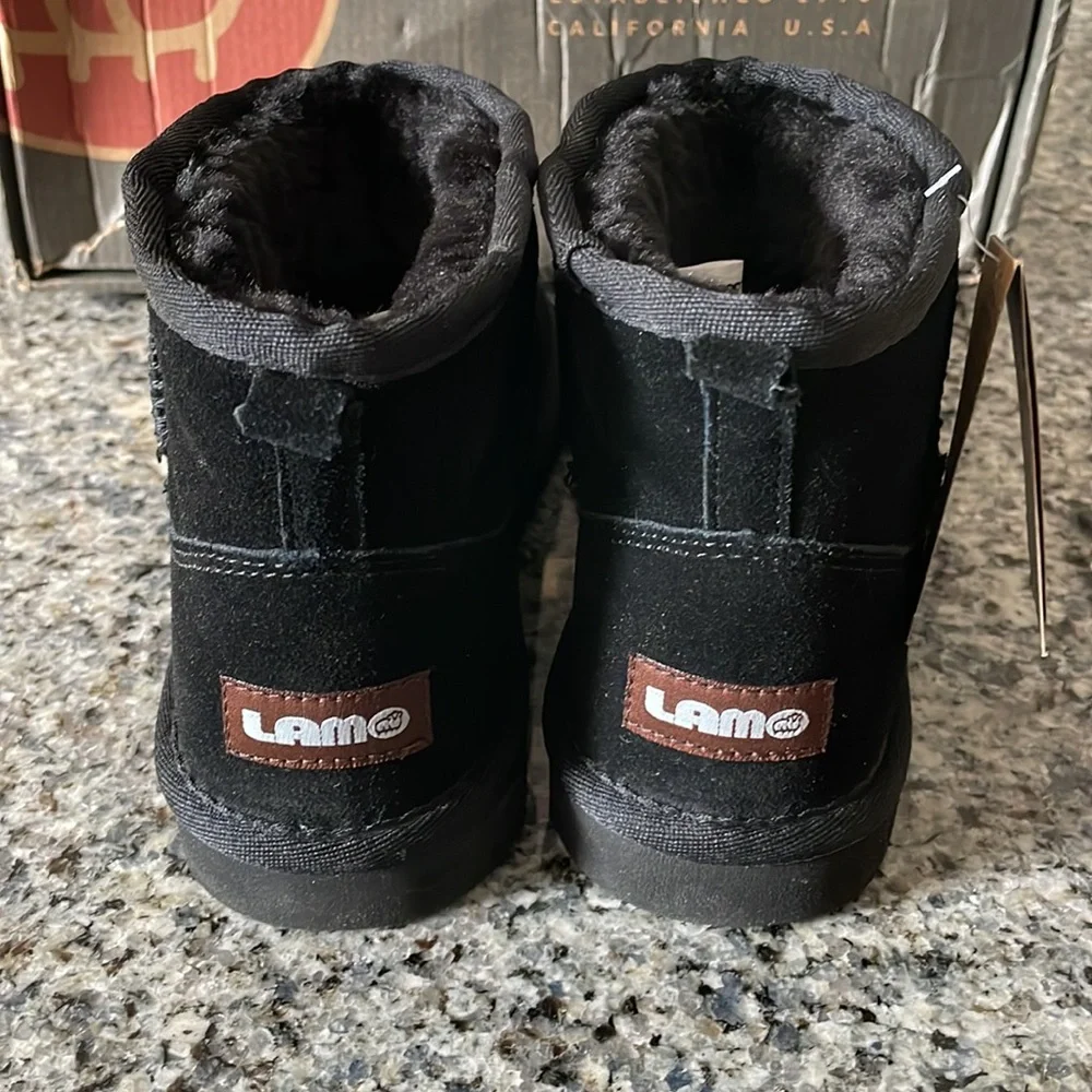 Lamo Classic 4” Boot
